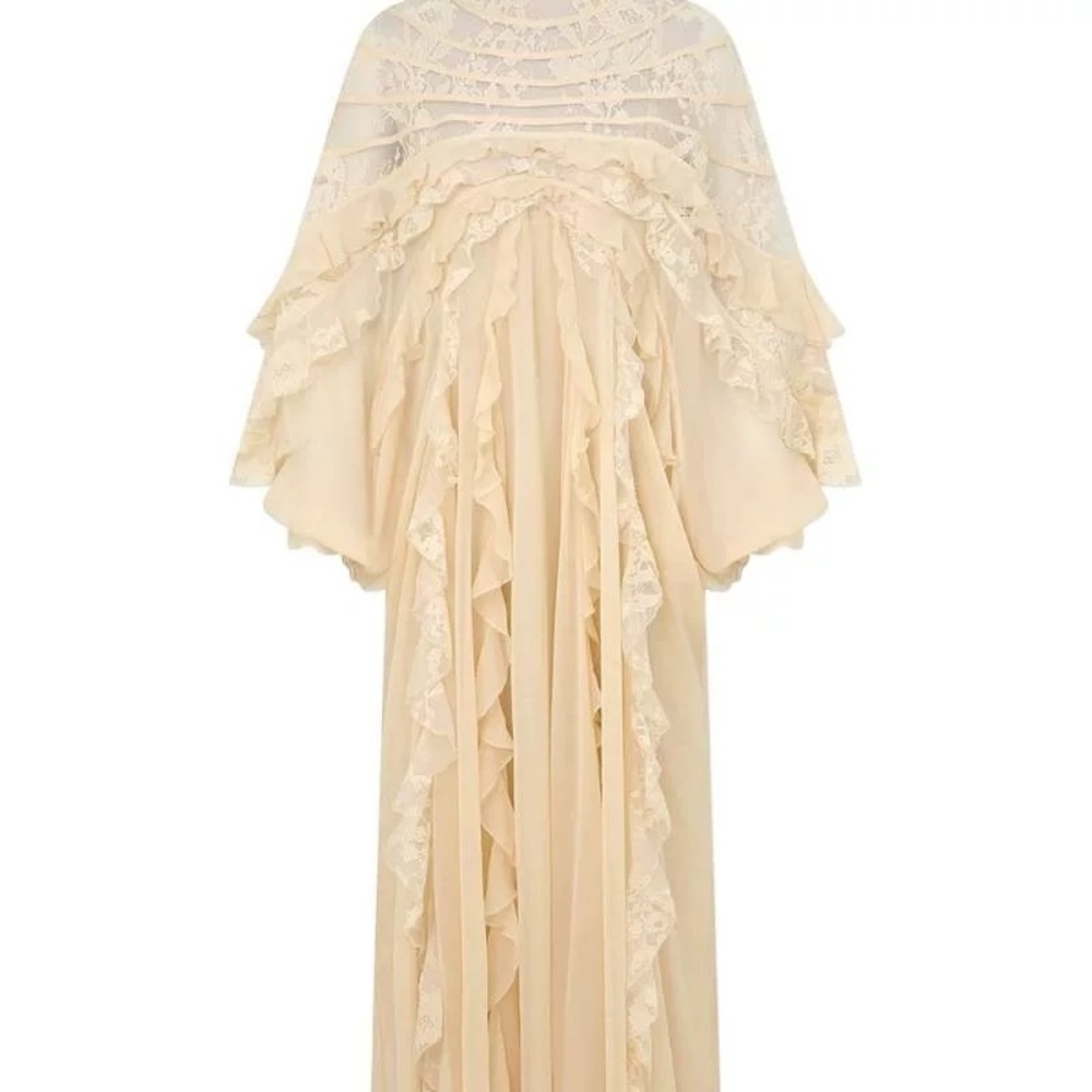 Beautiful! Designer-Style Elegant Cream Lace Gown